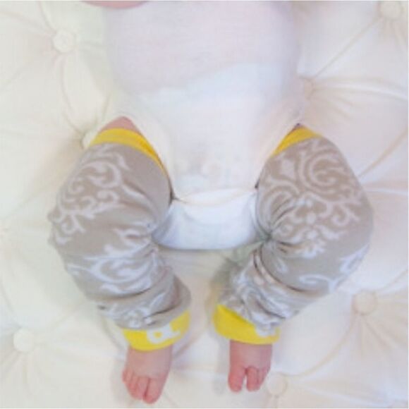 NWT BL Baby Leggings | Cyrus | Gray Scroll wYellow - Picture 1 of 4